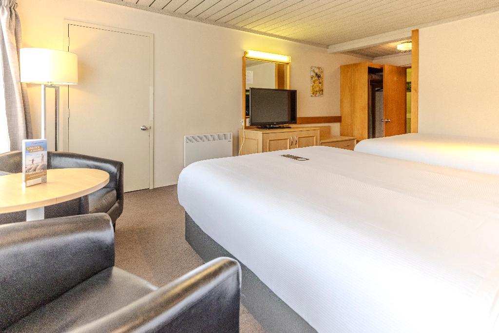 hotel-thumb