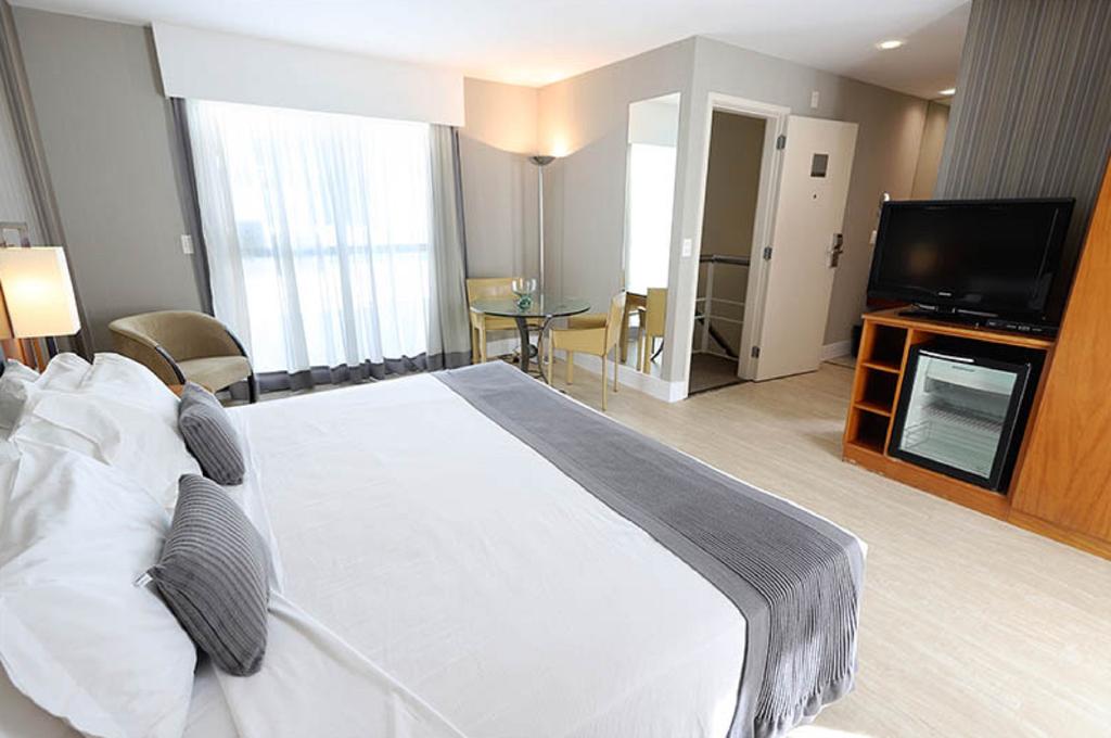 Promenade Palladium Hotel
