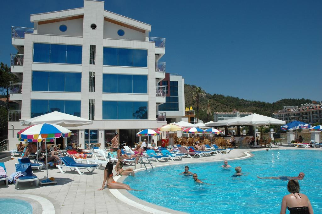 hotel-thumb