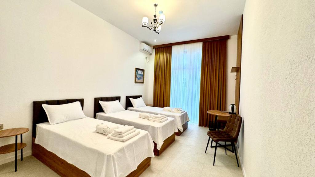 Humor Hotel