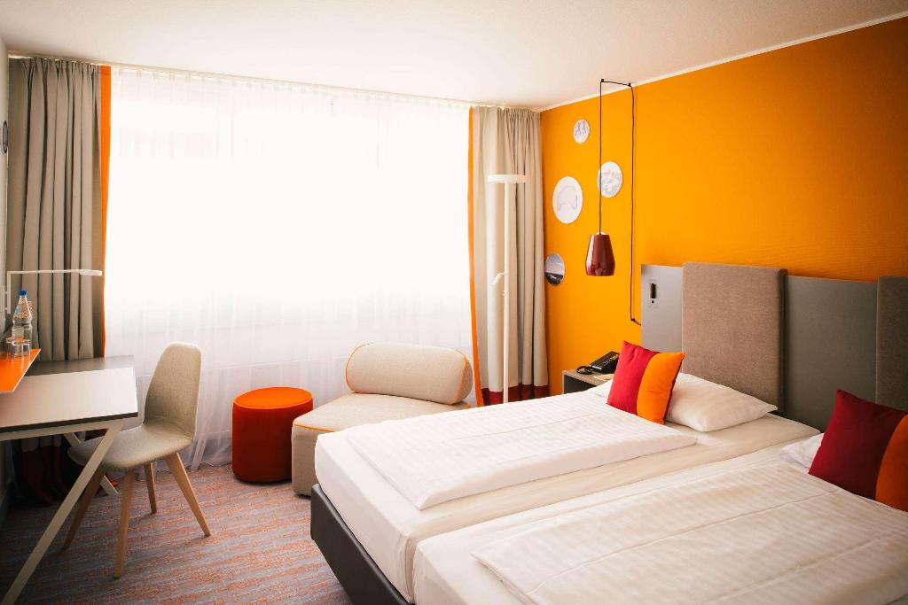 hotel-thumb