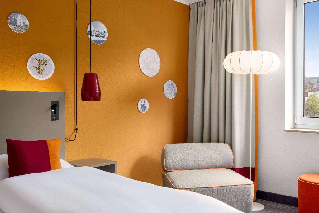 hotel-thumb