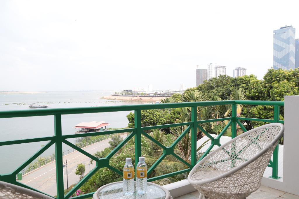 Himawari Hotel Apartments