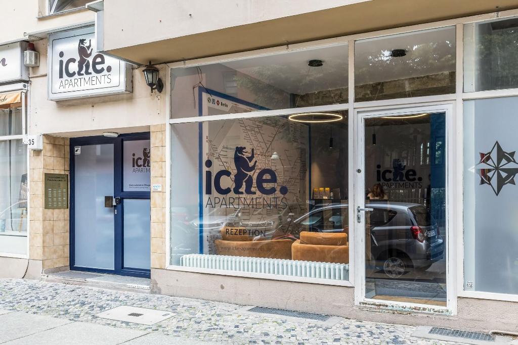 Icke Apartments