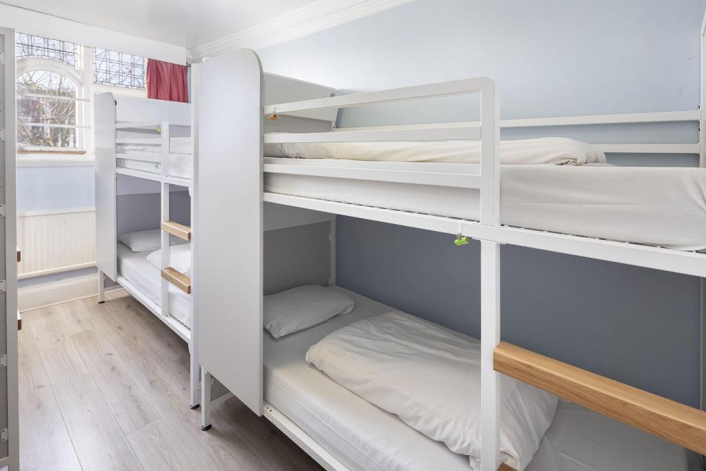 Astor Hyde Park Hostel Adults Only