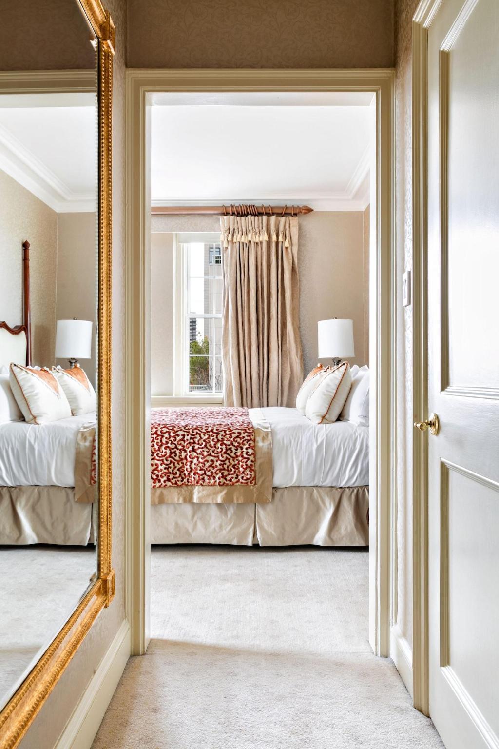 Imagen de la galería de The Pierre, A Taj Hotel