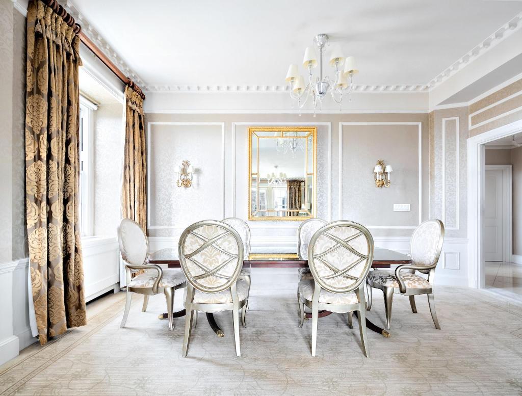 Imagen de la galería de The Pierre, A Taj Hotel