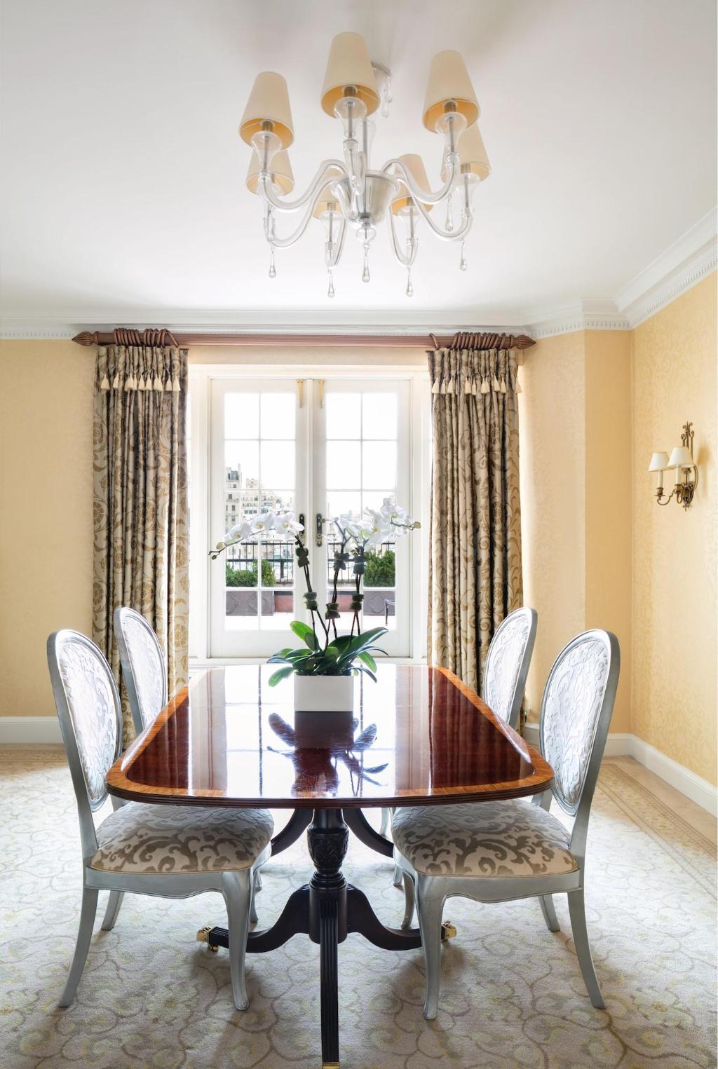 Imagen de la galería de The Pierre, A Taj Hotel