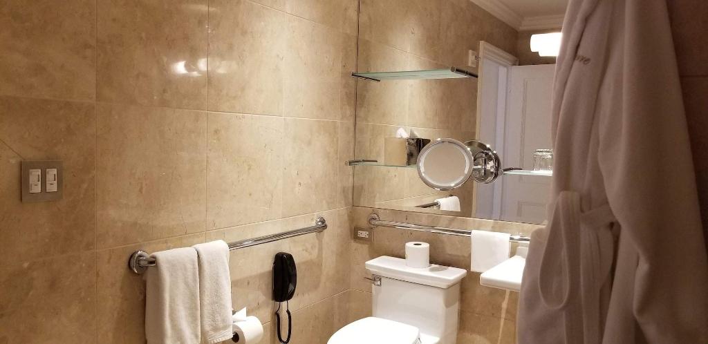 Imagen de la galería de The Pierre, A Taj Hotel