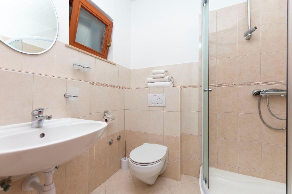 Apartments Ljiljana