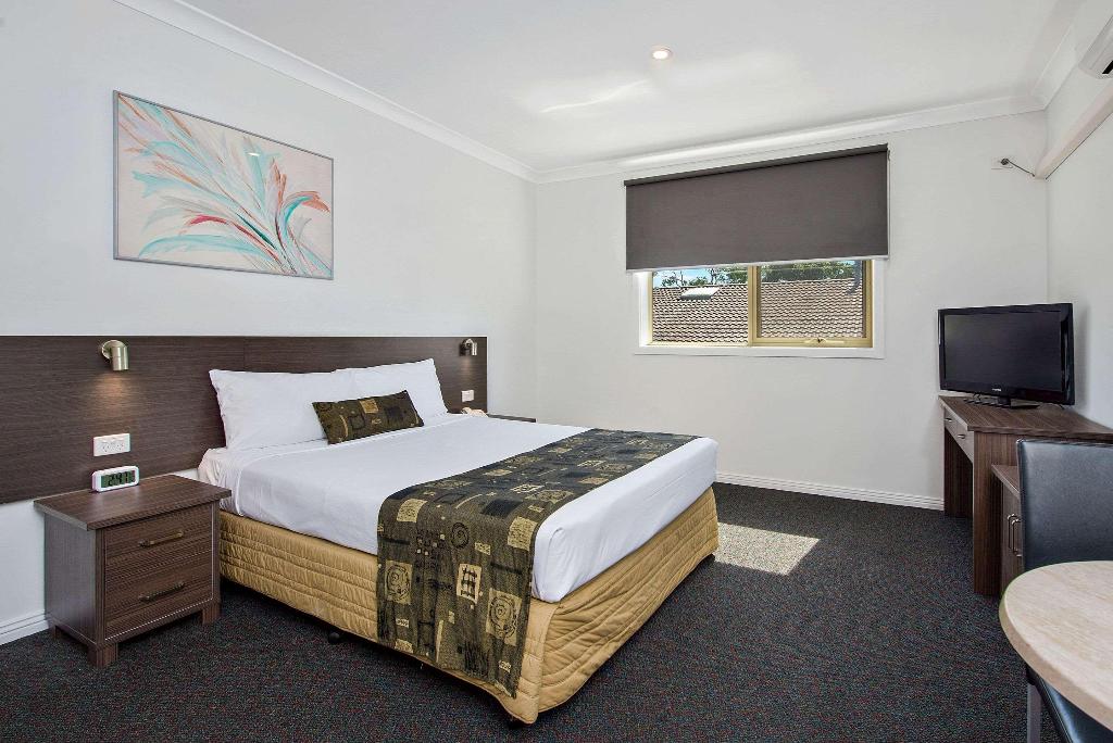 Comfort Hotel Dandenong
