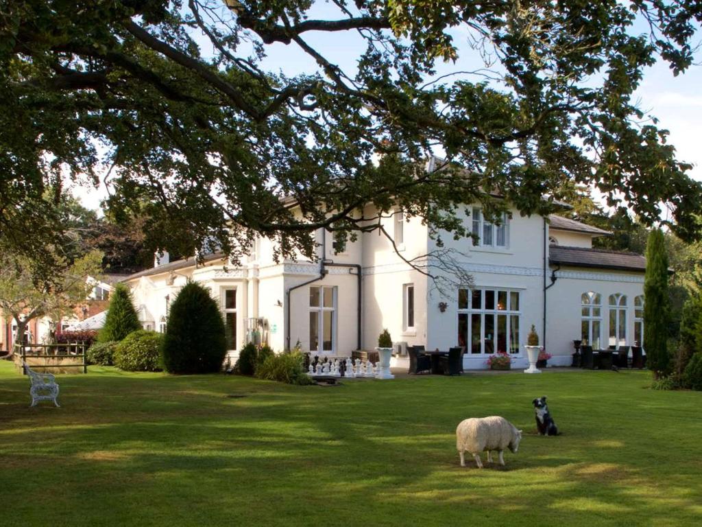 Wrexham Llyndir Hall Hotel, Bw Signature Collection photo 62