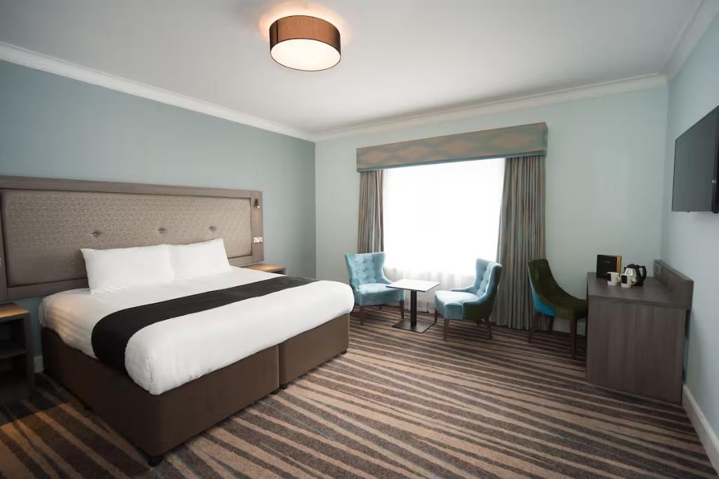 Wrexham Llyndir Hall Hotel, Bw Signature Collection photo 9