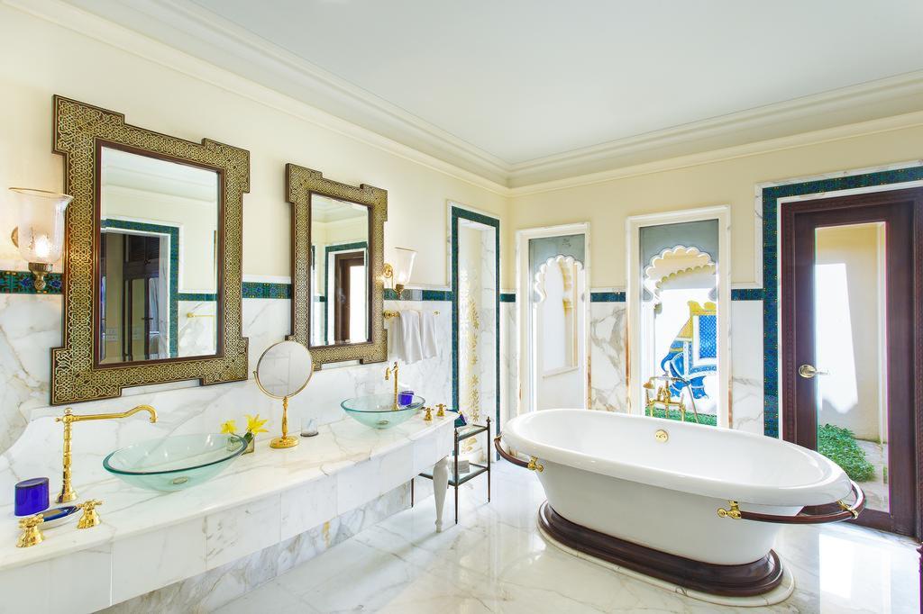 The Oberoi Udaivilas, Udaipur