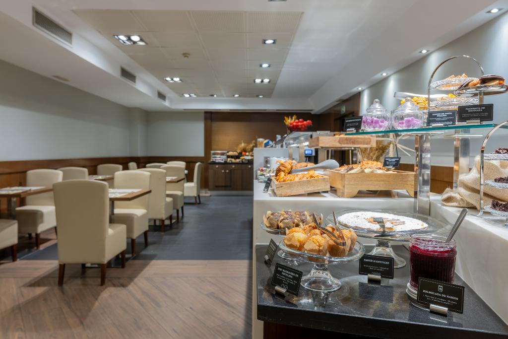 Hotel Barcelona Hotel Colonial, Spanien, Barcelona. Großes 47