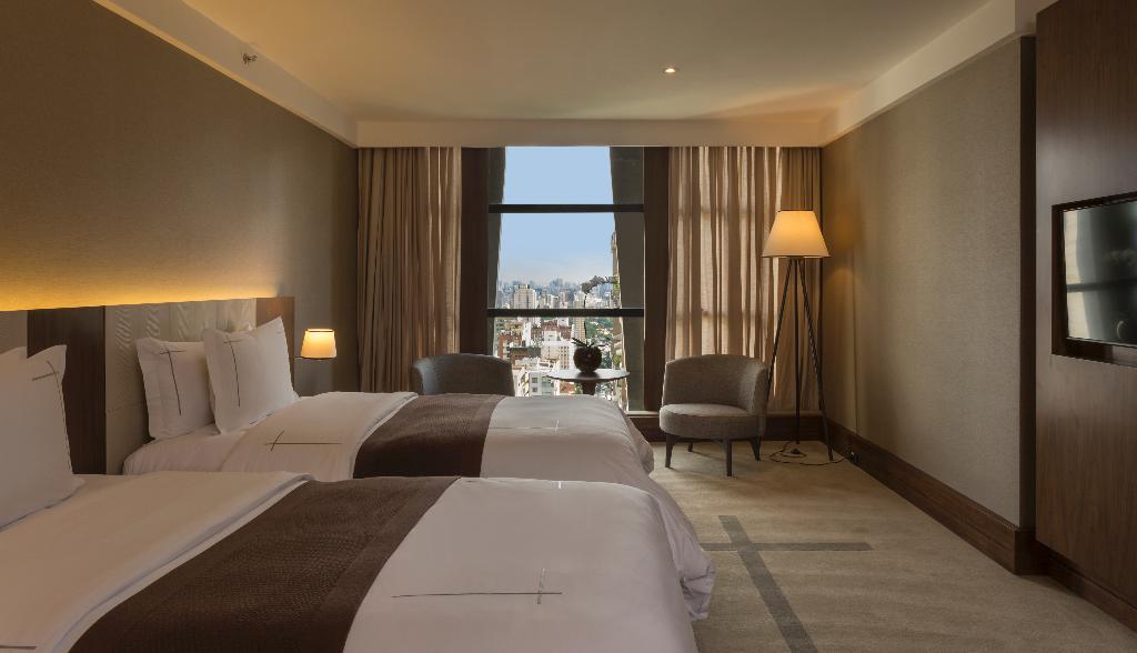 hotel-thumb