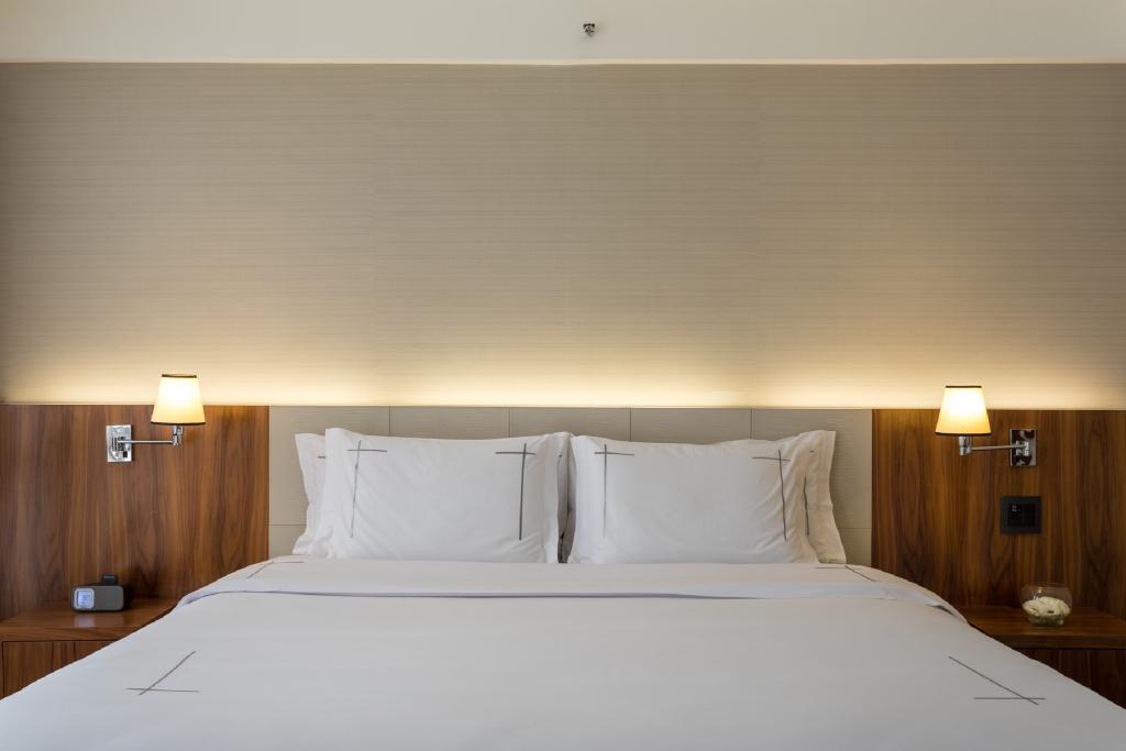 hotel-thumb