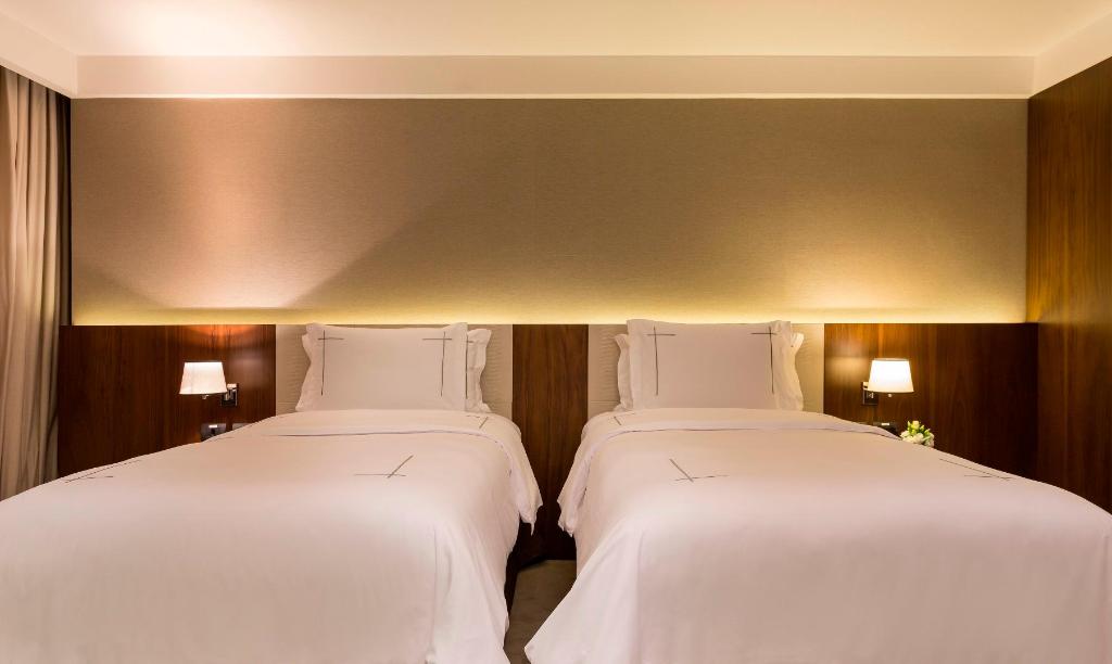 hotel-thumb
