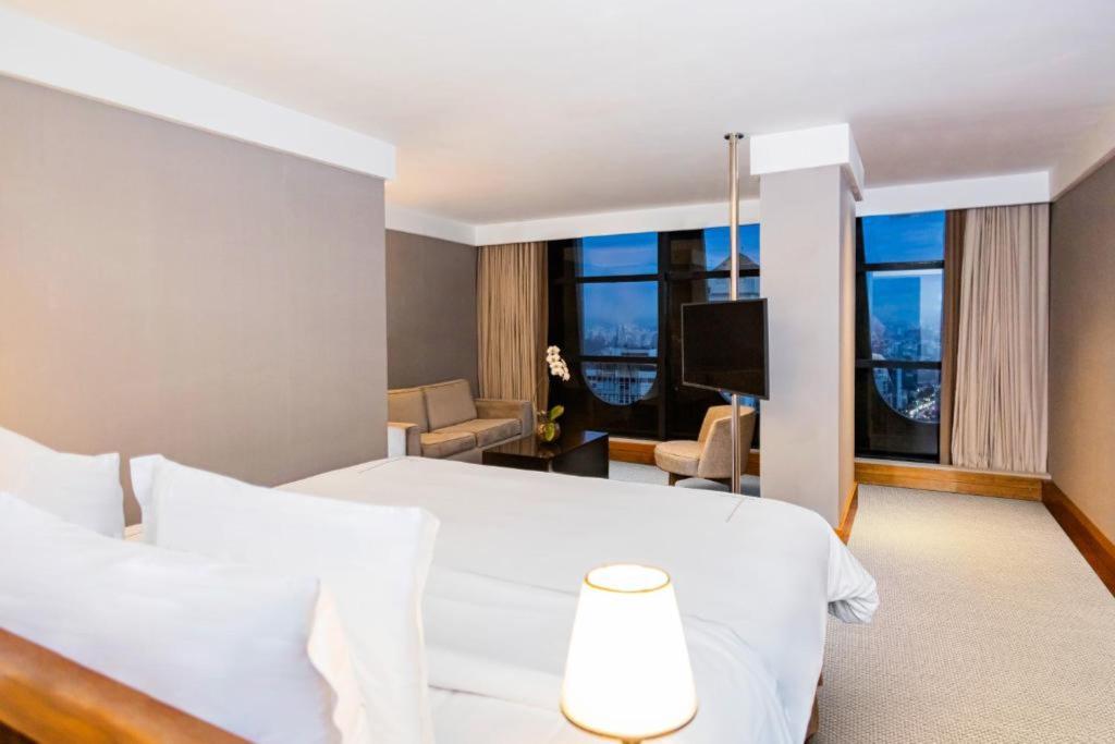 hotel-thumb
