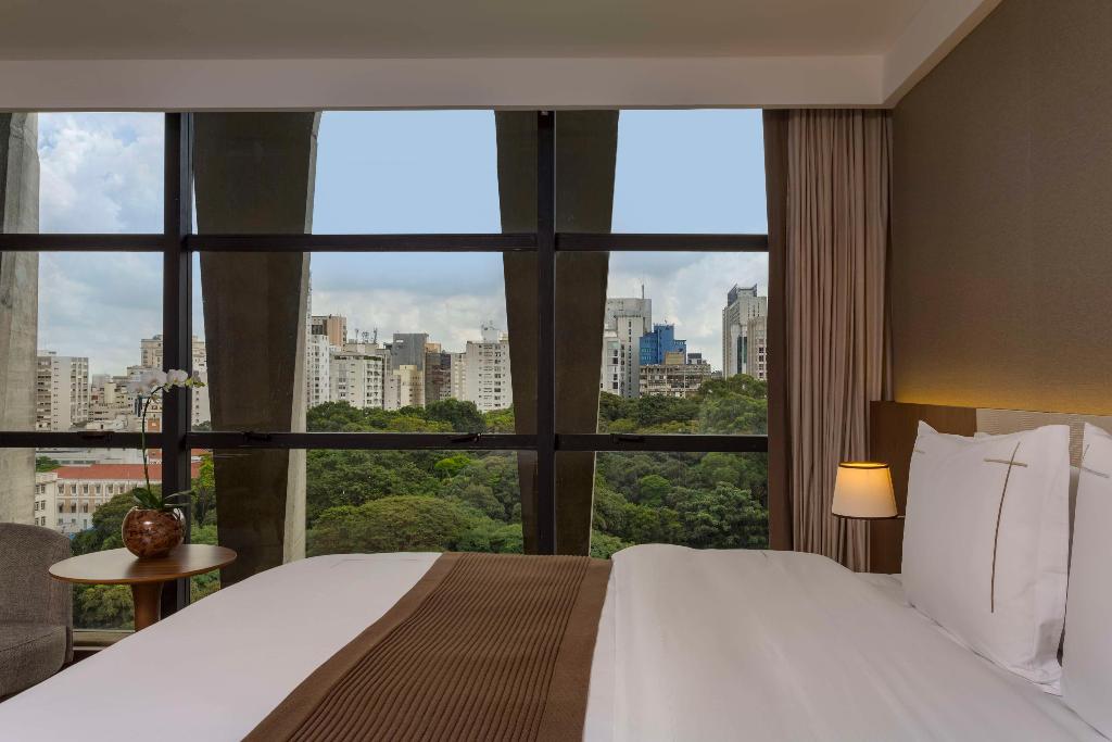 hotel-thumb