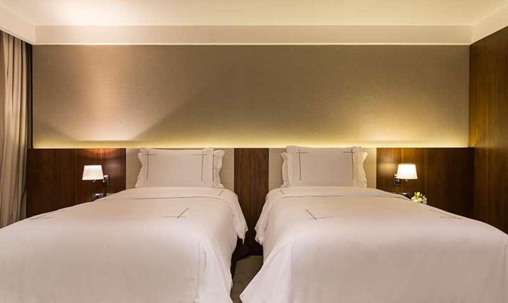 hotel-thumb