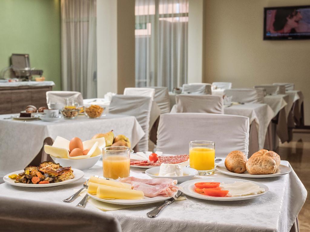 Hotel For You, Italien, Olbia. Großes 1