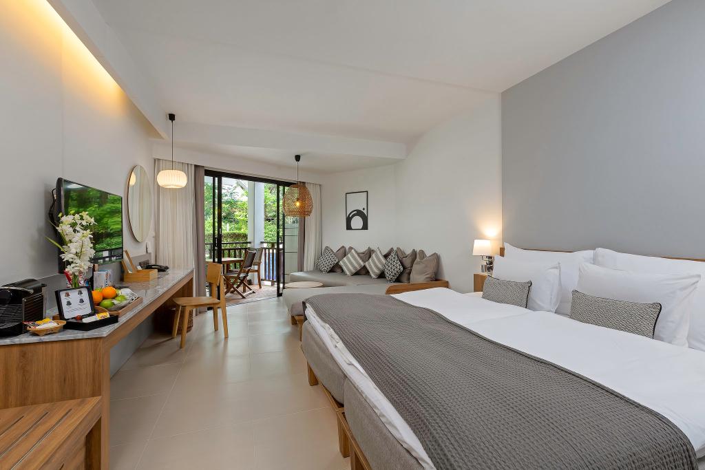 Sunwing Kamala Beach