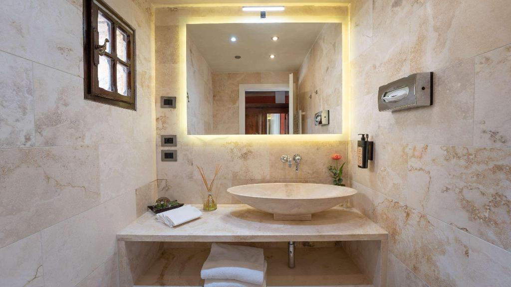 Hotel Borgo San Luigi