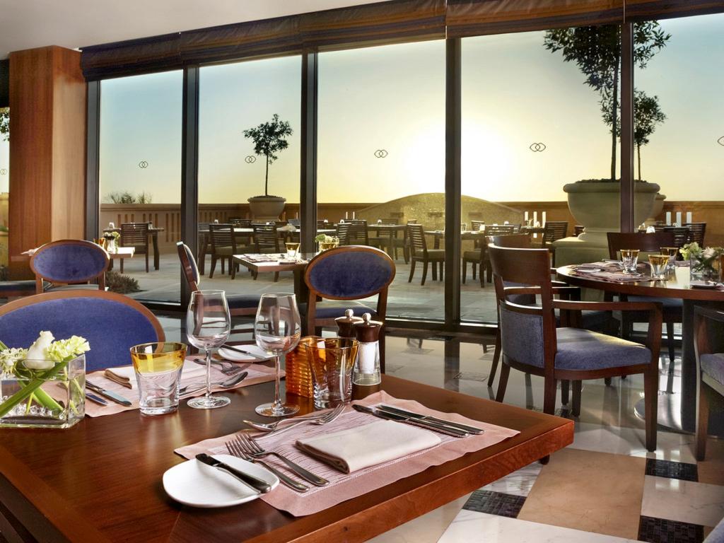 Sofitel Dubai Jumeirah Beach photo 3