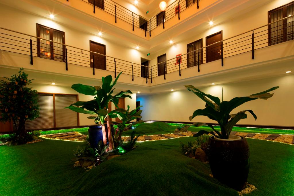 hotel-thumb
