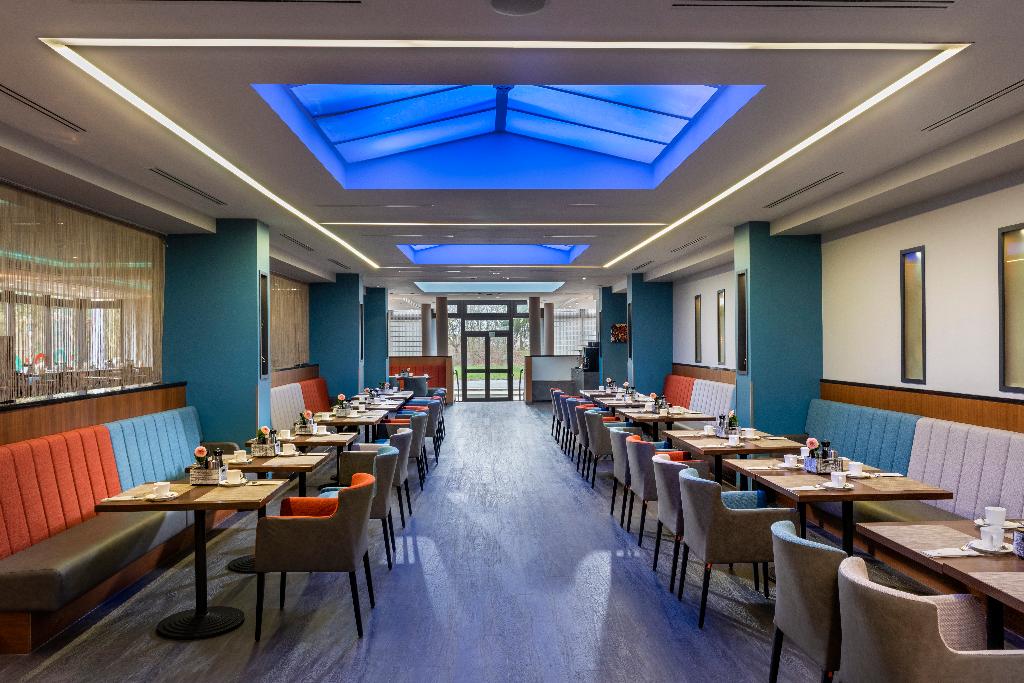 Hotel Dorint am Main-Taunus-Zentrum Frankfurt/Sulzbach, Deutschland, Sulzbach/Taunus. Großes 2