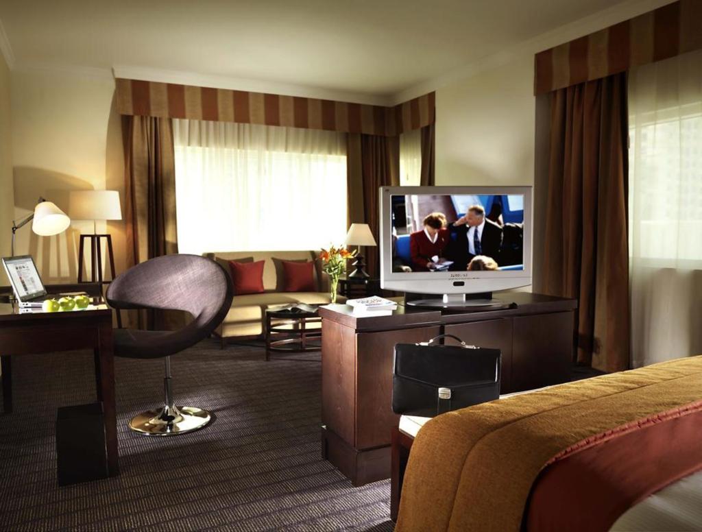 hotel-thumb