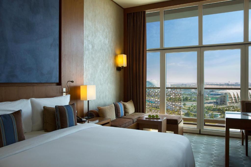 Yas Island Rotana Hotel photo 125