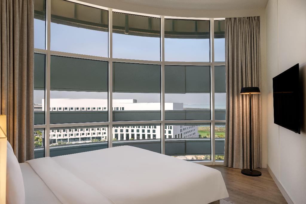 Yas Island Rotana Hotel photo 18