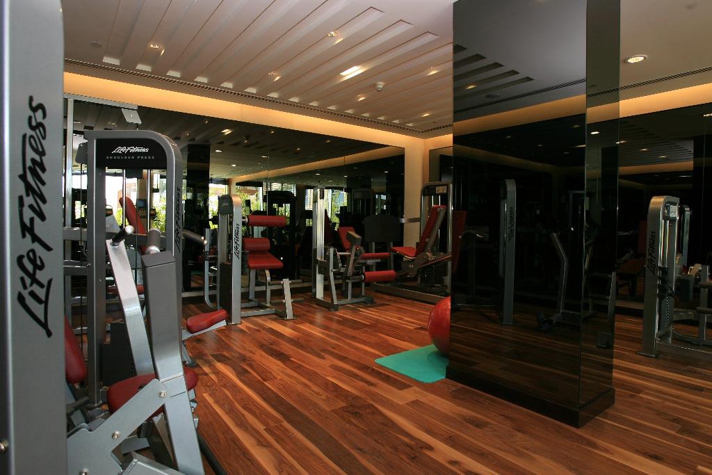 Yas Plaza Circuit by IHG - Sports and Entertainment