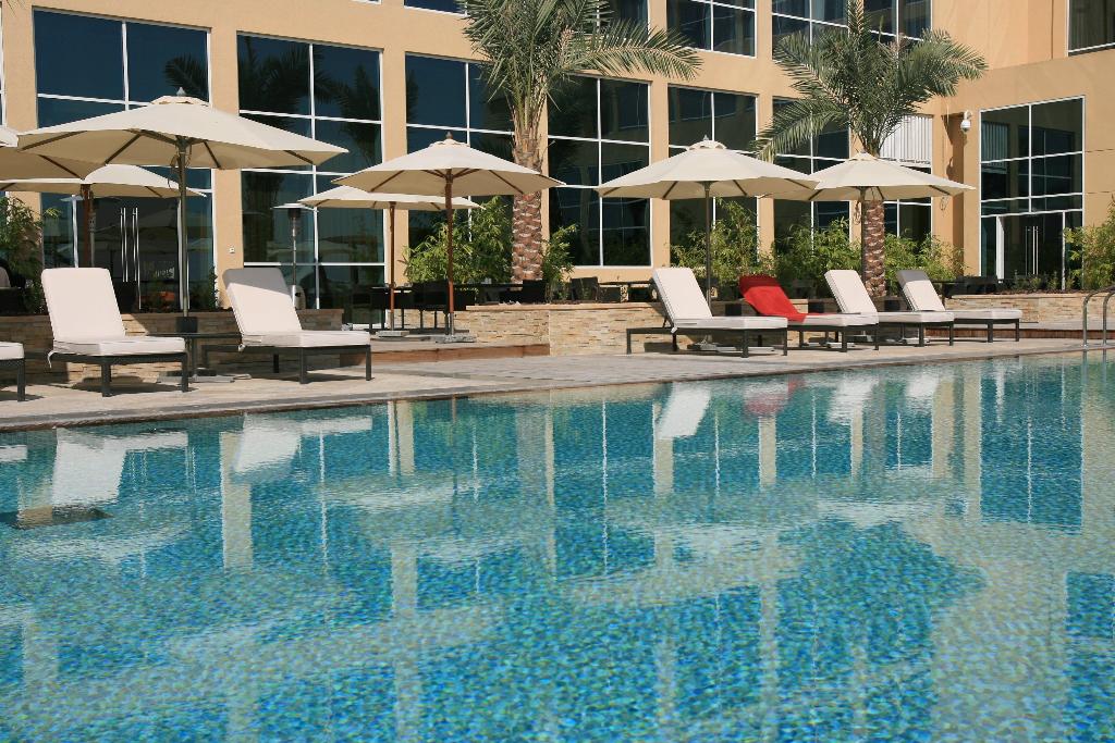 Yas Plaza Circuit by IHG - Pool