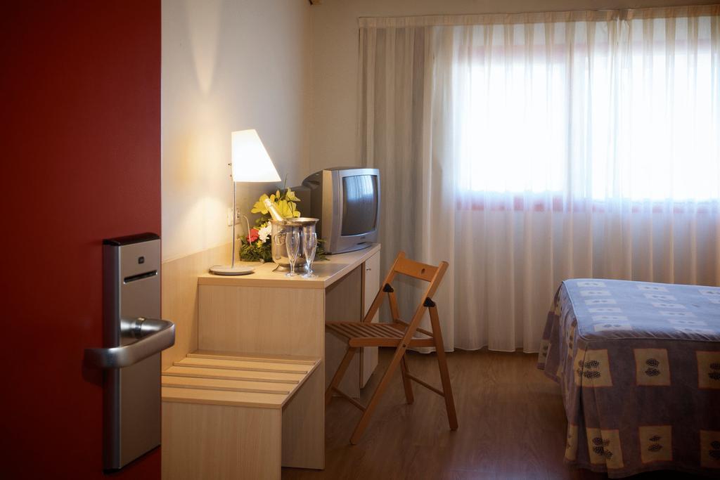 Hotel Basic Hotel, Spanien, Vilafranca del Penedès. Großes 2