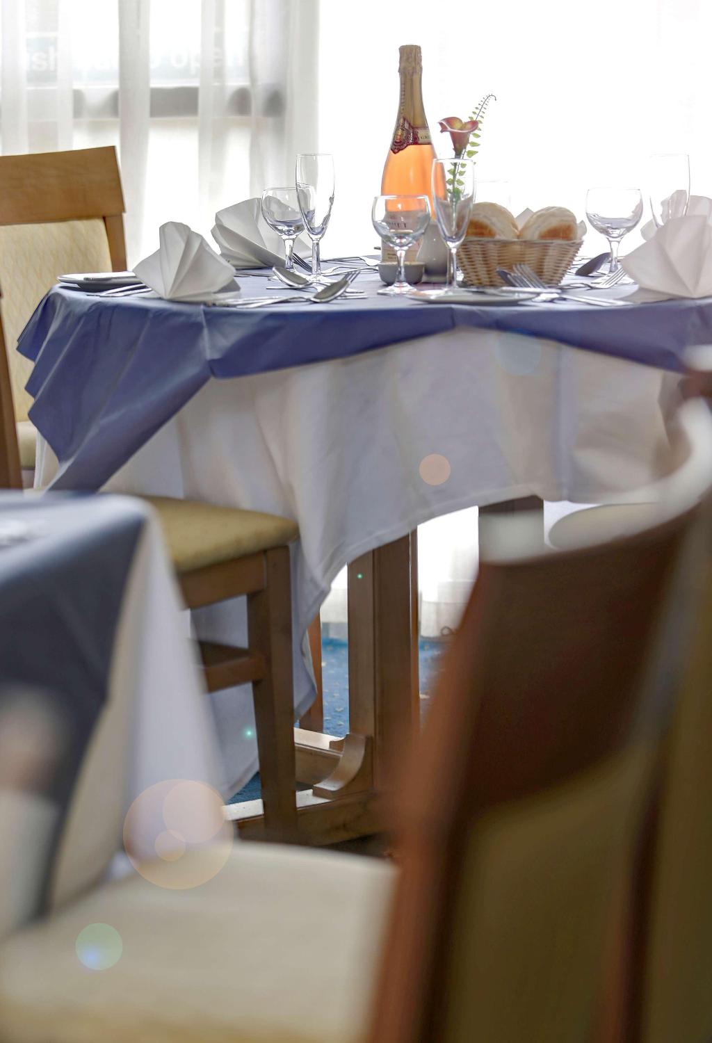 Best Western Tiverton Hotel - Restaurant
