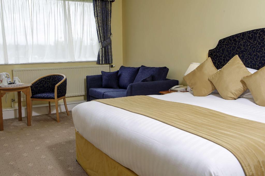 Tiverton Hotel