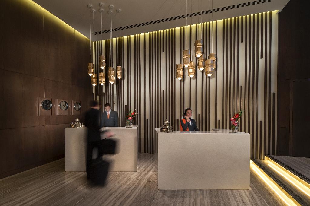 Pullman Dubai Creek City Centre Residences - Lobby