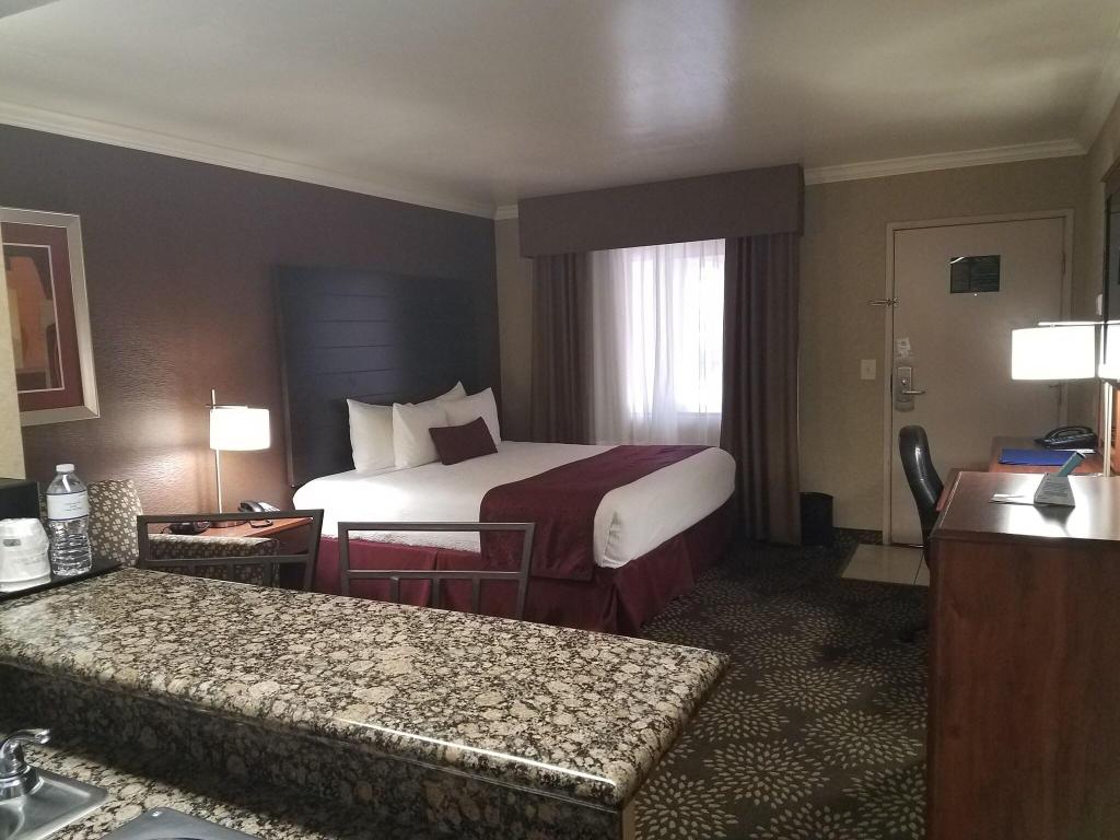 Bw Innsuites Tucson Foothills Hotel & Suites