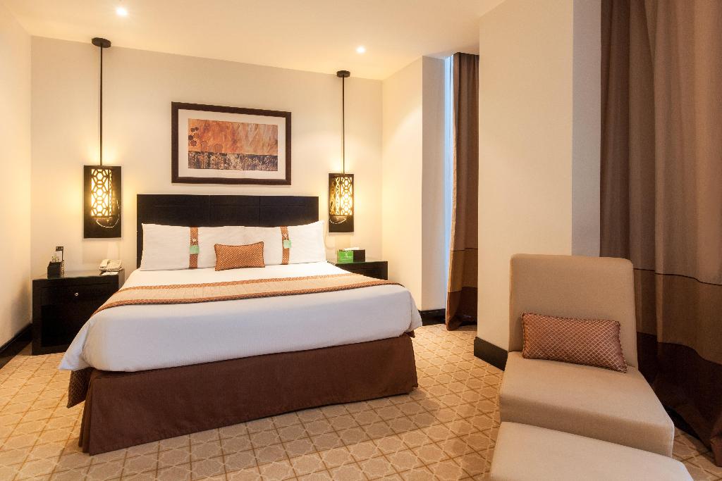 hotel-thumb