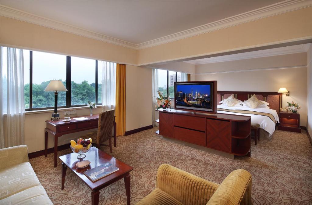Jin Jiang Cypress Hotel