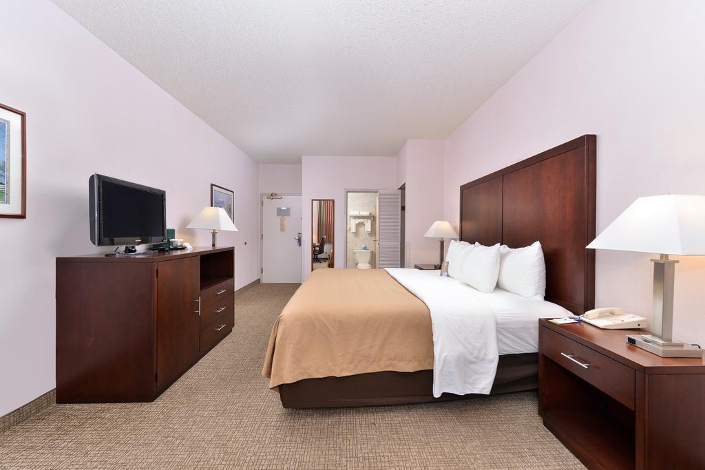 Comfort Inn & Suites Seattle 