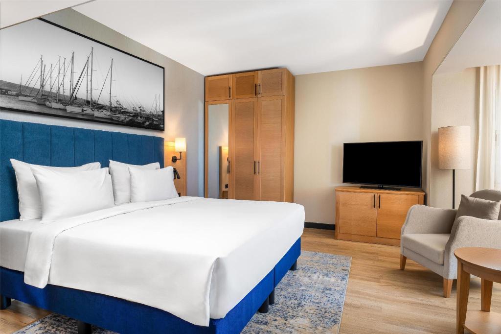hotel-thumb