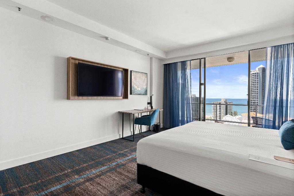 Crowne Plaza Surfers Paradise
