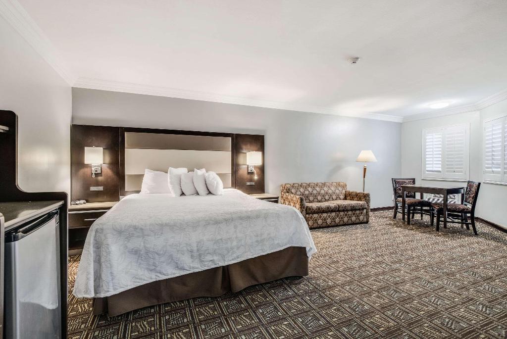 Rodeway Inn Old Town Temecula