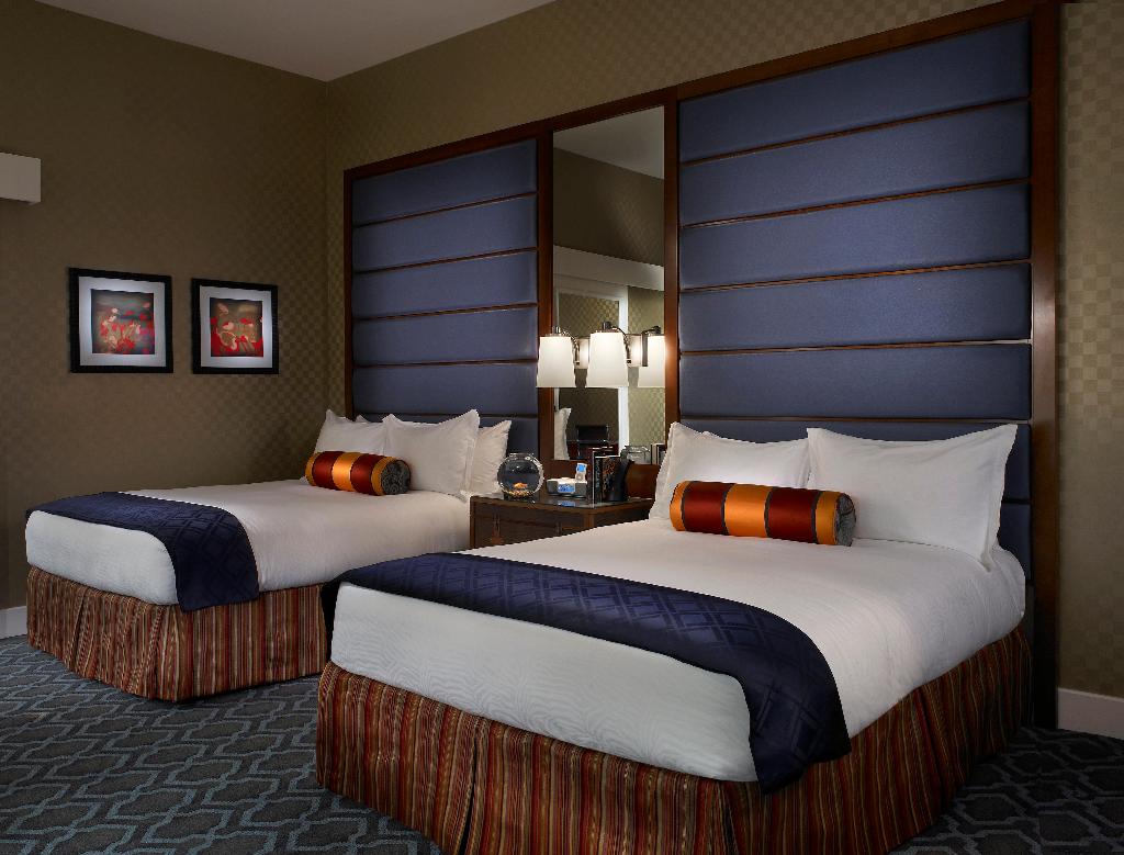 Kimpton Hotel Monaco Baltimore Inner Harbor