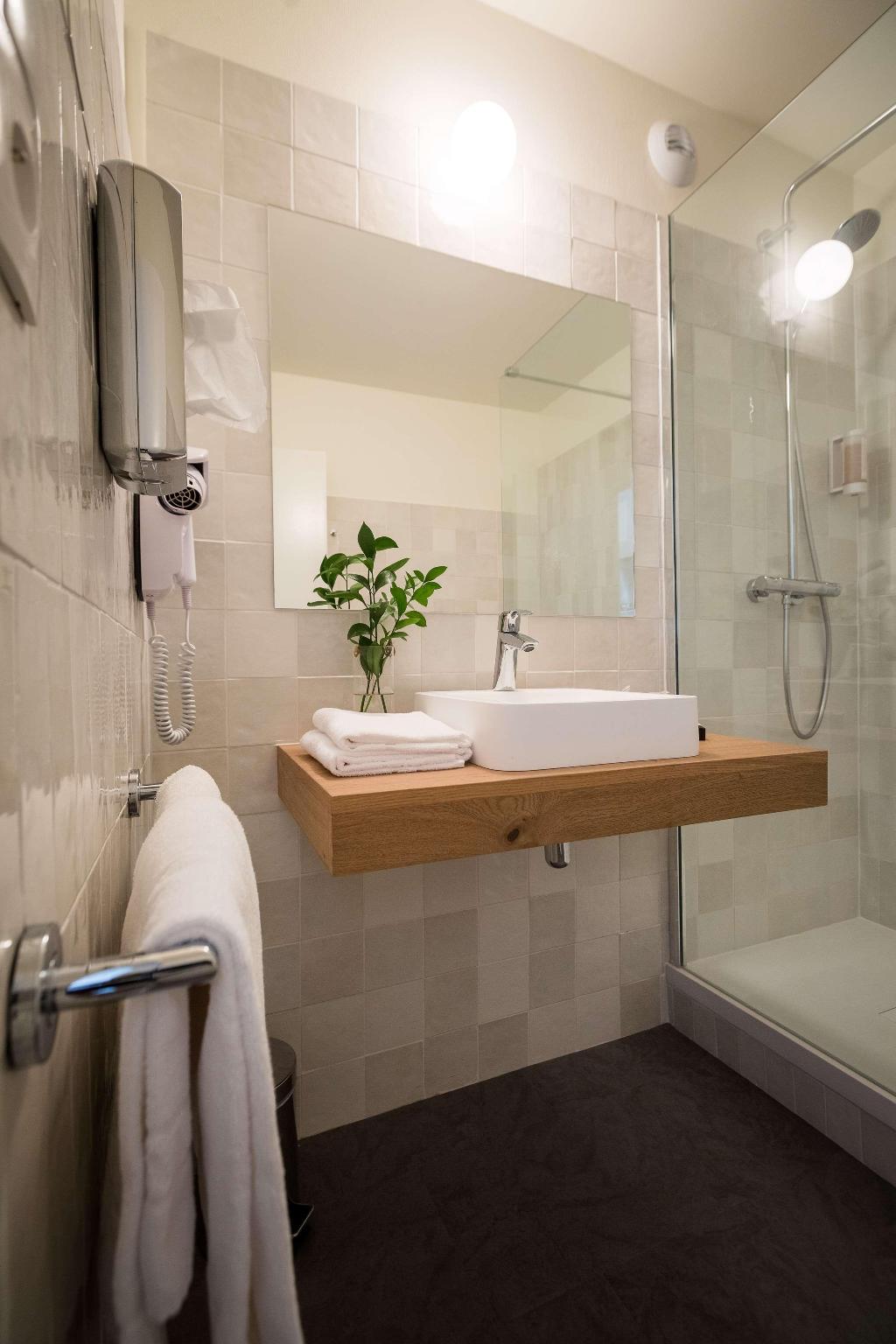 Best Western Le Bois De La Marche