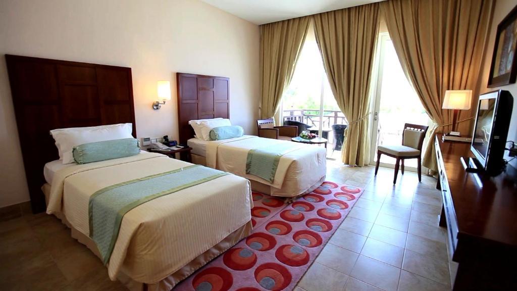 hotel-thumb